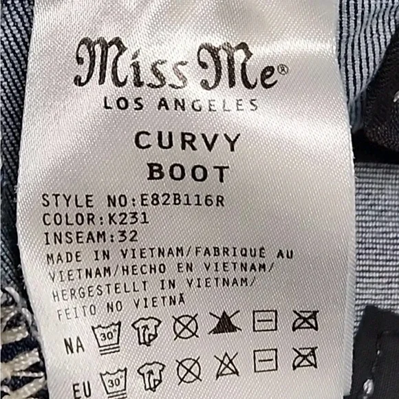 Miss Me Blue Jeans with Silver Wing Embellishments - Picture 5 of 15